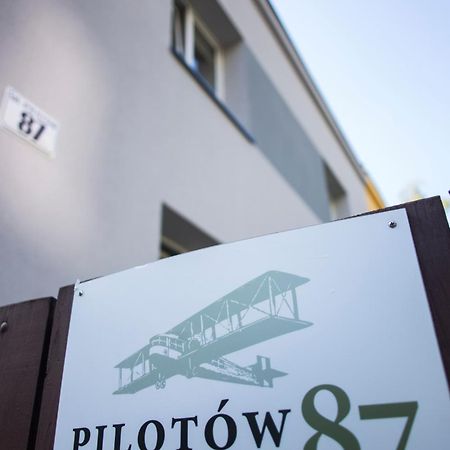 Pilotow 87 Apartments Krakow Bagian luar foto