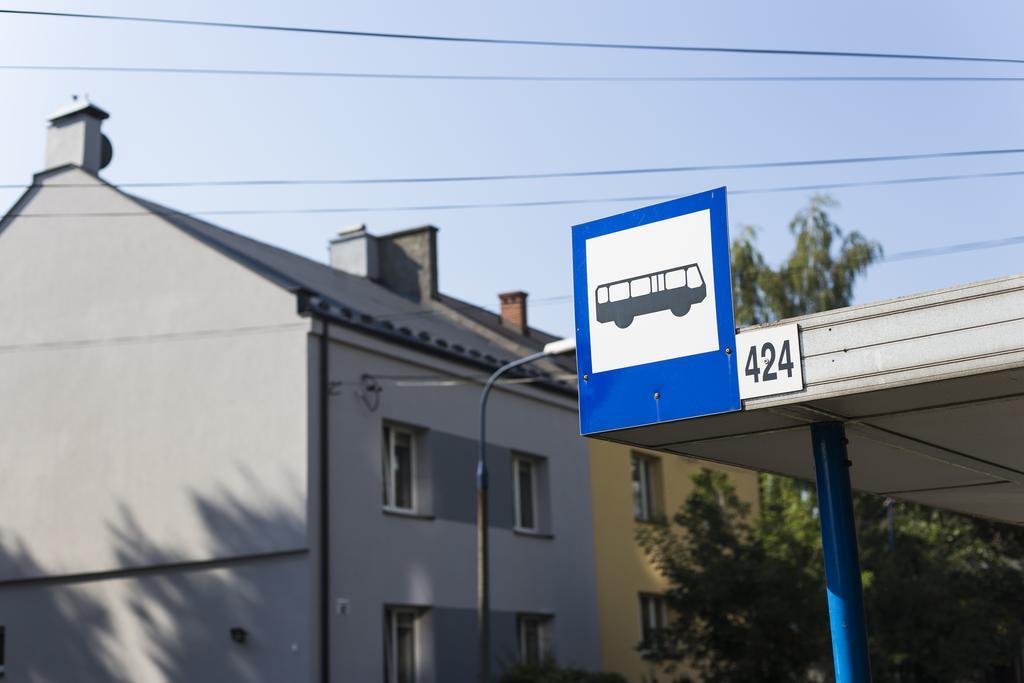Pilotow 87 Apartments Krakow Bagian luar foto